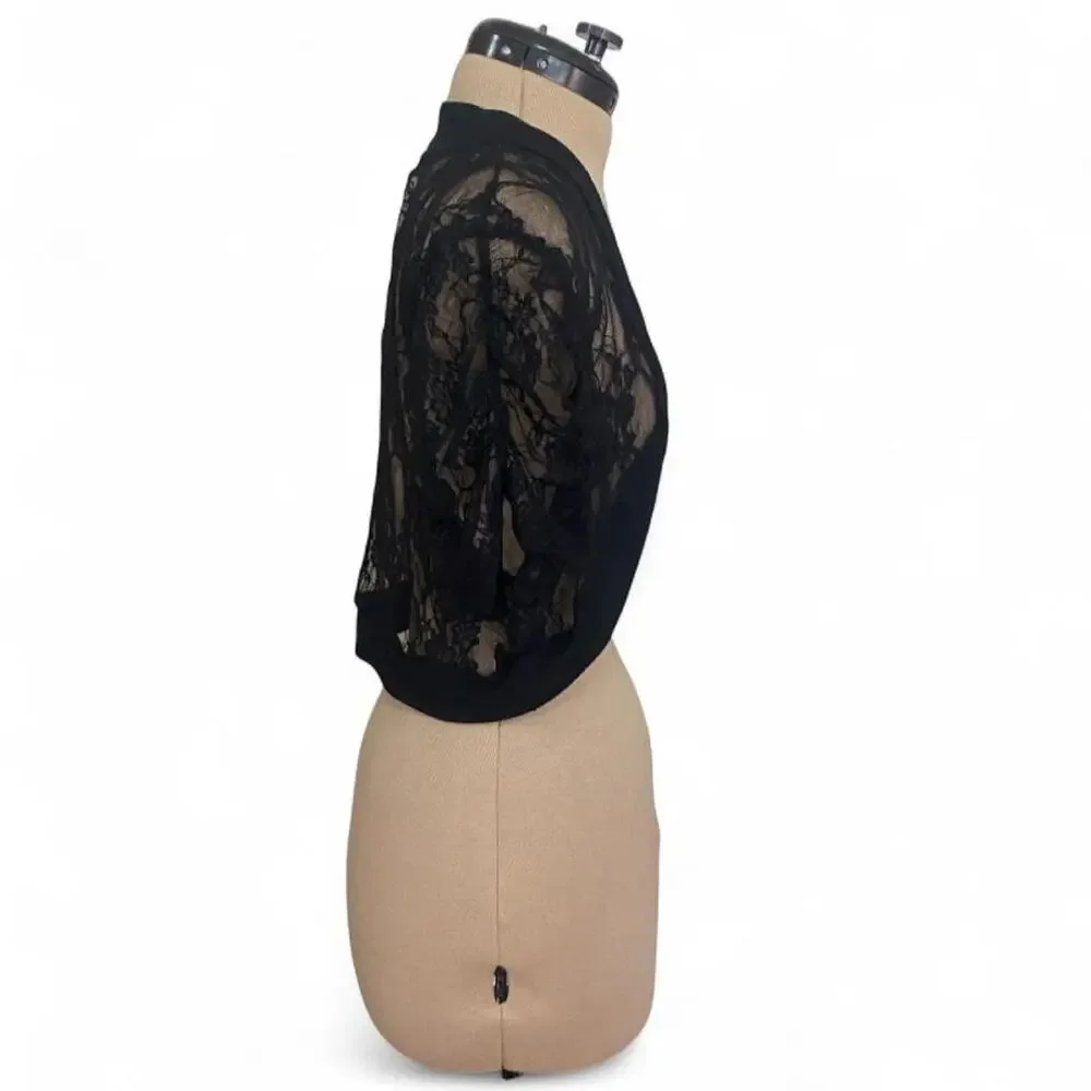Trixxi black lace